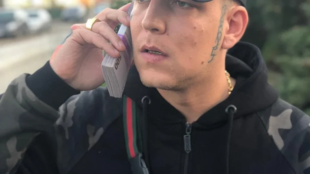 montanablack vermögen